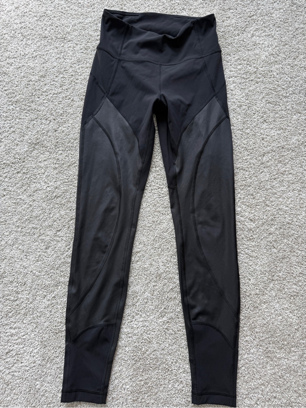 Lululemon Black Athletic Leggings Women's High Waisted Workout Pants size 6.